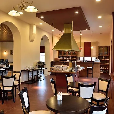 Hotel Byzantion 3*